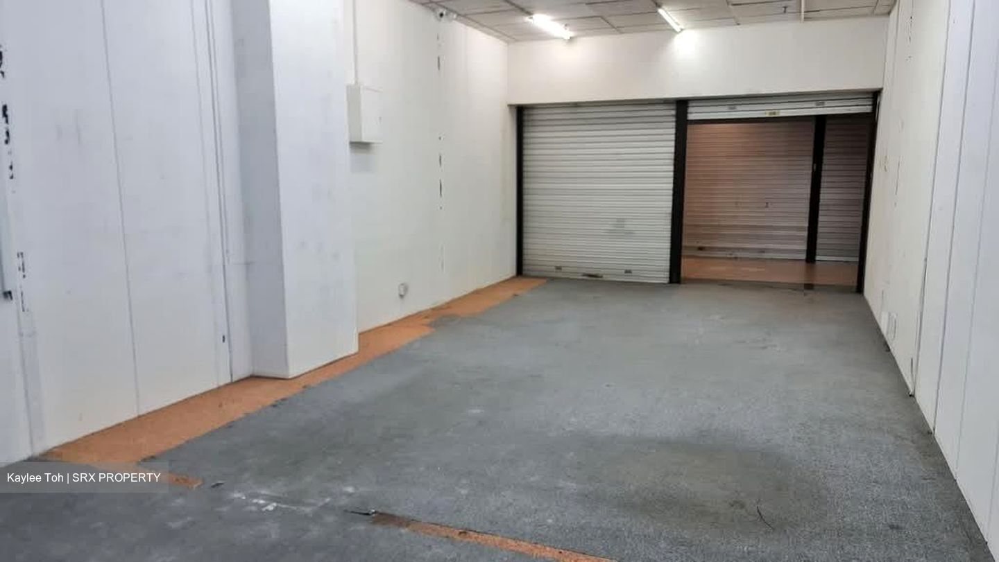 Sim Lim Square (D7), Retail #633678391